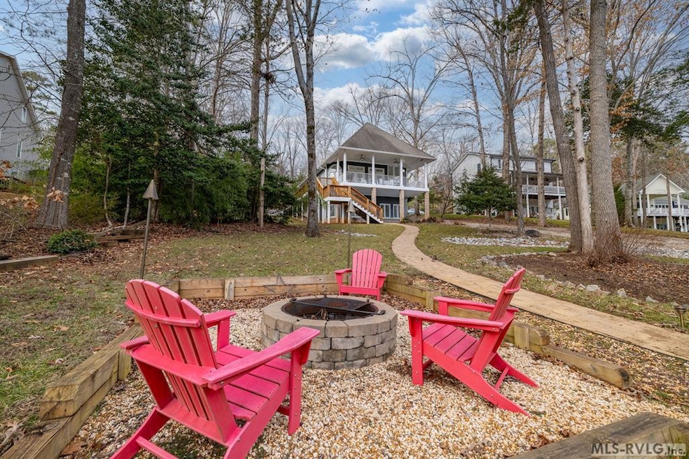 Sold $990,000