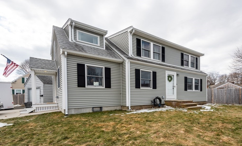 4 Rose Cir, Peabody, MA 01960 - photo 1