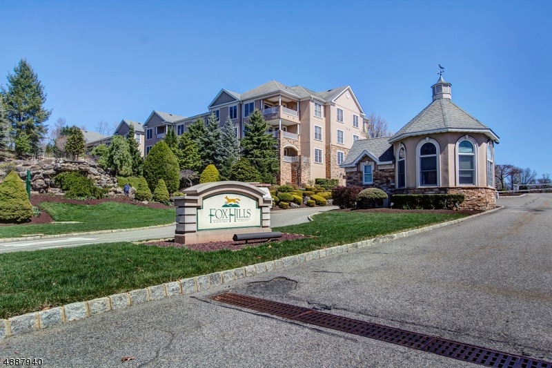 1103 Clinton Ln, Rockaway, NJ 07866 - photo 1