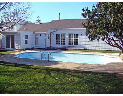 4 O'Donnell Rd, Middletown, RI 02842 - photo 1