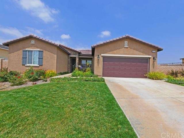 5551 N Pinnacle Ln, San Bernardino, CA 92407 - photo 1