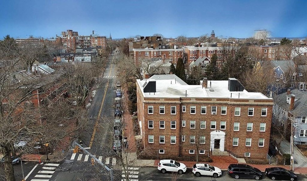 39A Lee St unit 25, Cambridge, MA 02139 - photo 1