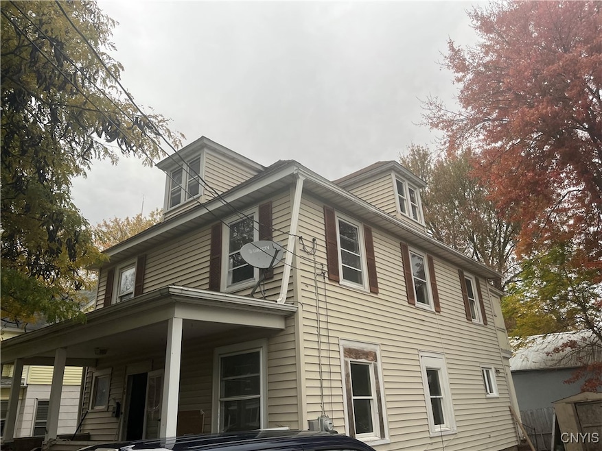 102 Mechanic St, Canastota, NY 13032 - photo 1