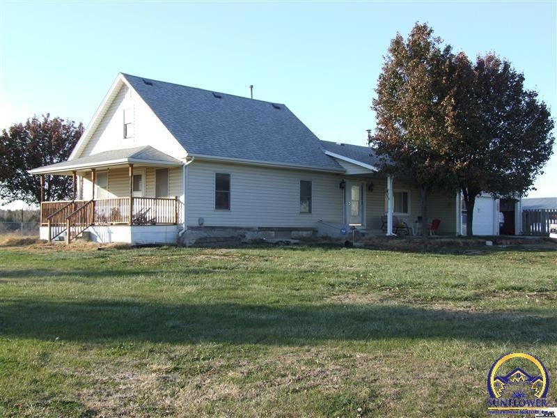 7424 SW 85th St, Auburn, KS 66402 - photo 1