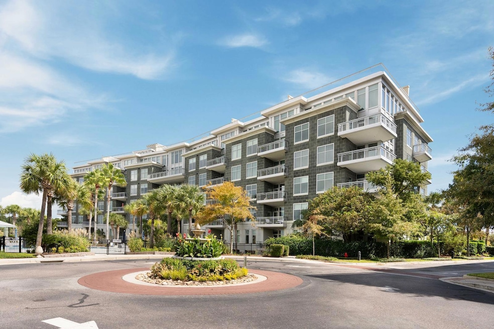 Under Contract $1,595,000