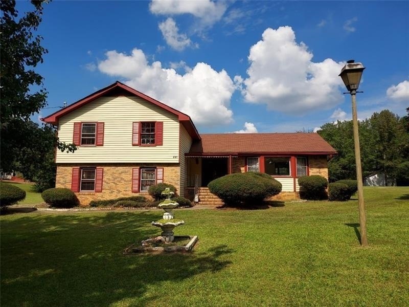 118 Glen Way, Carrollton, GA 30117 - photo 1