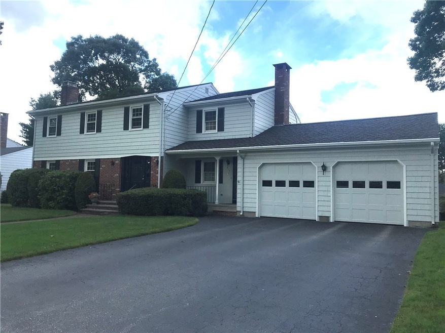 211 Belvedere Dr, Cranston, RI 02920 - photo 1