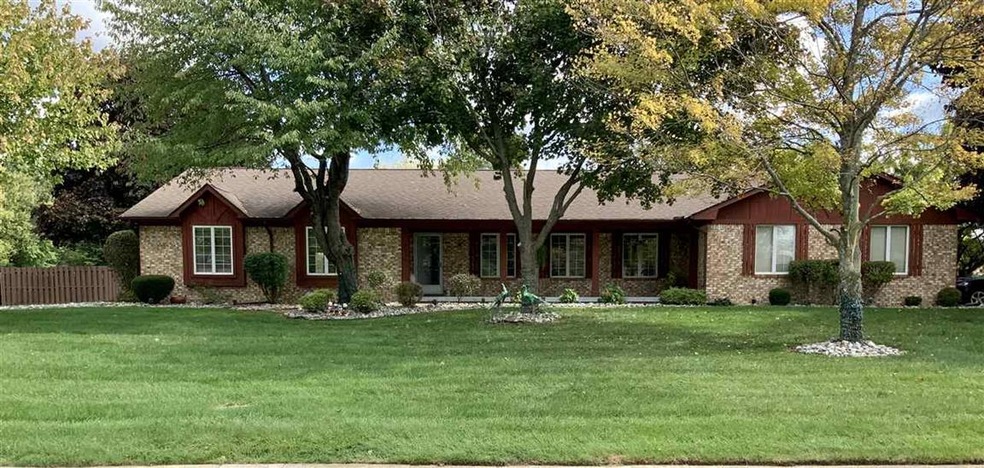 1400 Hickory Hollow Dr, Flint, MI 48532 - photo 1