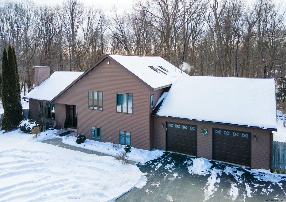 184 Osborne Rd, Albany, NY 12205 - photo 1