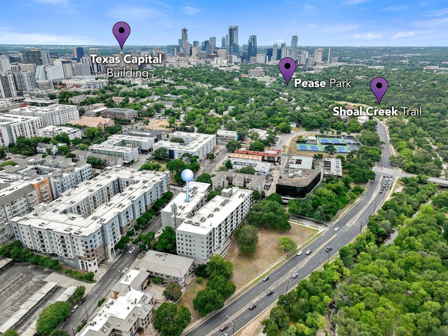 Bird's eye view of city skyline