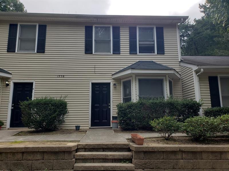 1558 Oakpointe Dr SW, Marietta, GA 30008 - photo 1