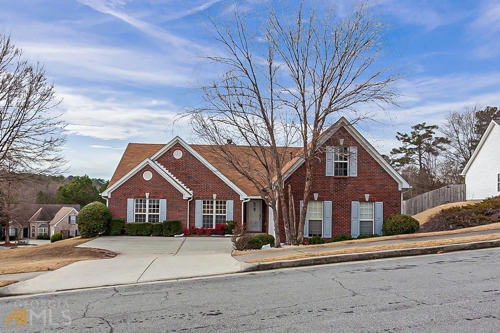 1413 Barrett Bluff Cir, Lawrenceville, GA 30045 - photo 1