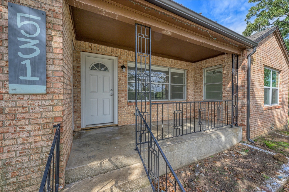 531 Coe Rd, Denison, TX 75021 - photo 1