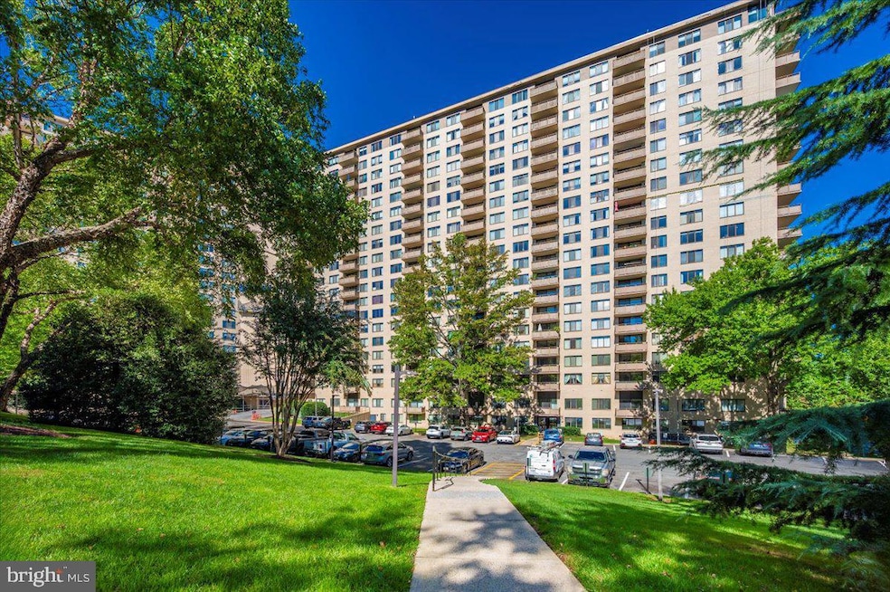 The Promenade, Bethesda, MD 20814 - photo 1