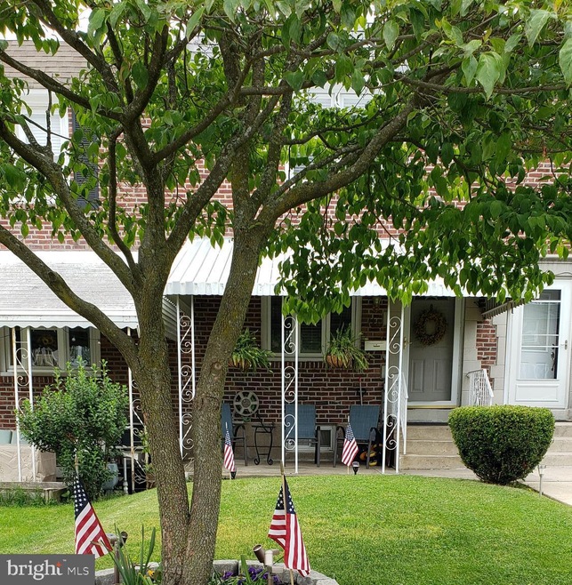 718 Oakwood Dr, Glenolden, PA 19036 - photo 1