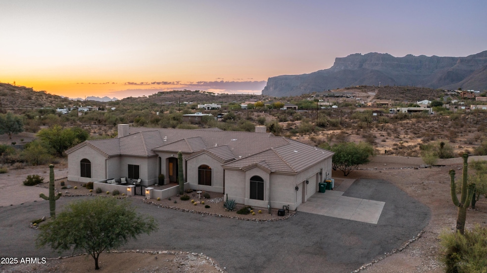 For Sale $1,099,987