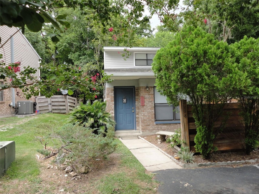 4628 SW 44th Ln, Gainesville, FL 32608 - photo 1