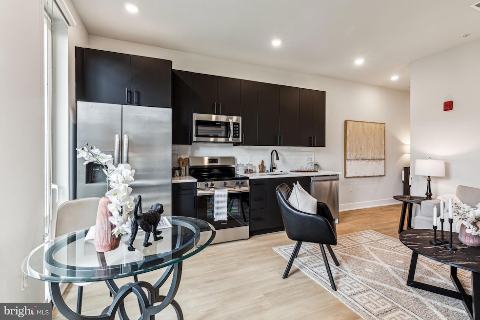 6910 Ridge Ave unit 219, Philadelphia, PA 19128 - photo 1