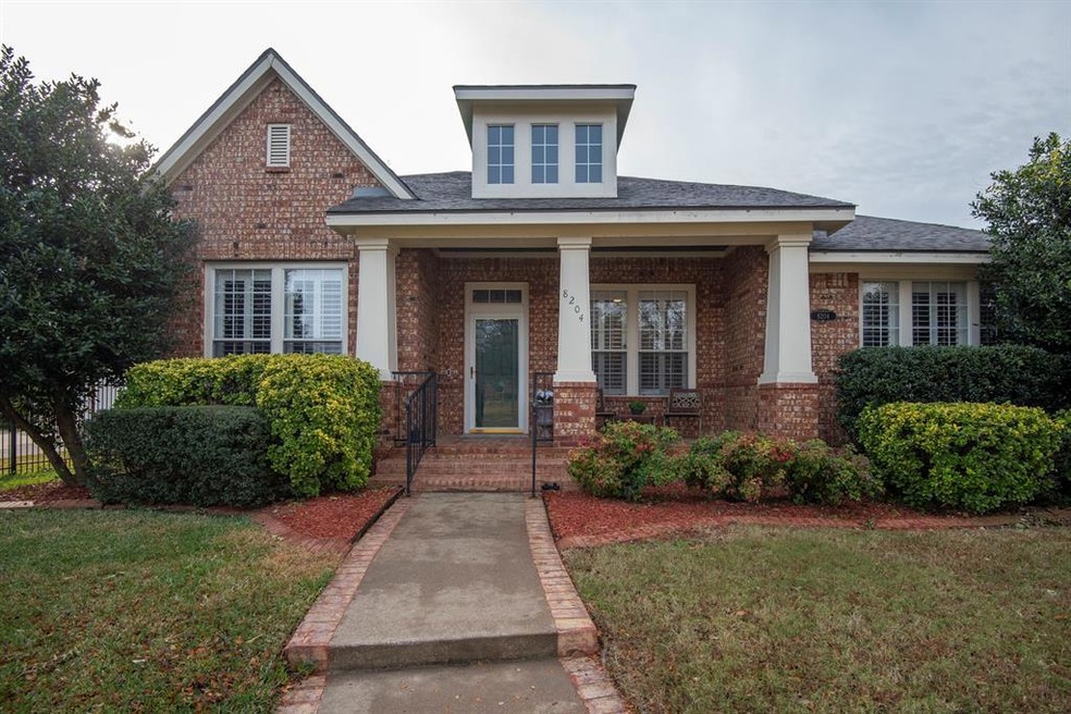 8204 Euclid Ave, North Richland Hills, TX 76180 - photo 1