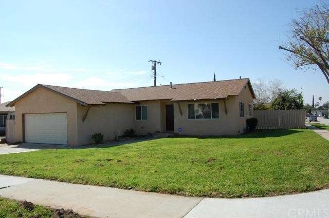 Welcome home to 7132 Church Avenue in Highland!