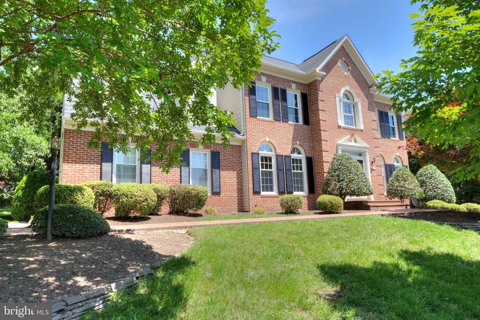 8986 Scott St, Springfield, VA 22153 - photo 1