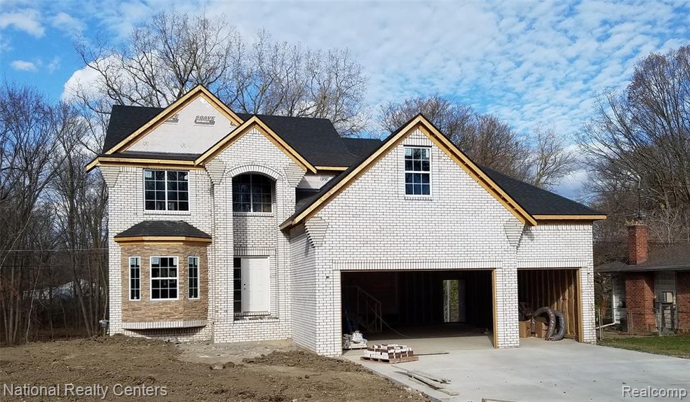 28614 Greenland - Front.jpg