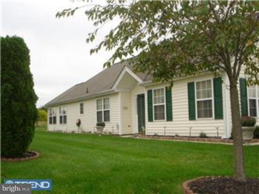 86 Maple Leaf Cir, Sewell, NJ 08080 - photo 1