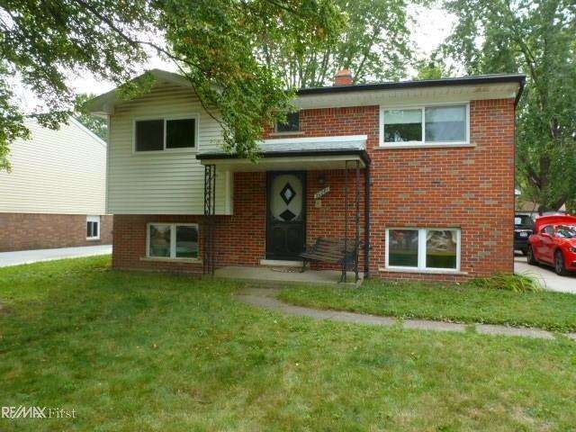 30281 Bluehill St, Roseville, MI 48066 - photo 1