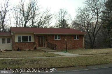 1701 Evelyn Dr, Rockville, MD 20852 - photo 1