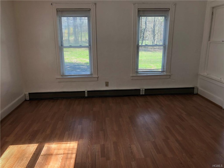 647 Lybolt Rd unit 1, Crawford, NY 10915 - photo 1