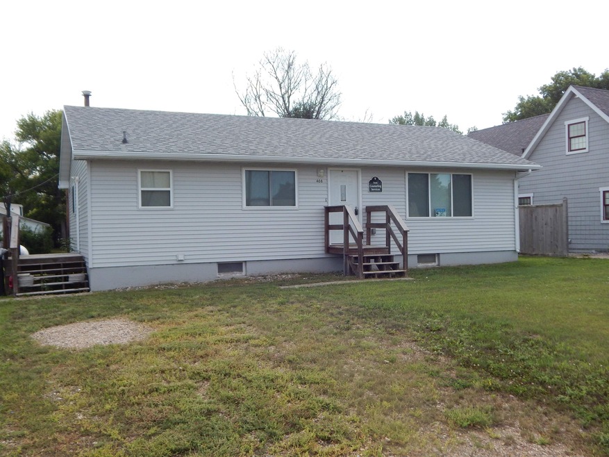 408 1st Ave NW, Mohall, ND 58761 MLS 231438