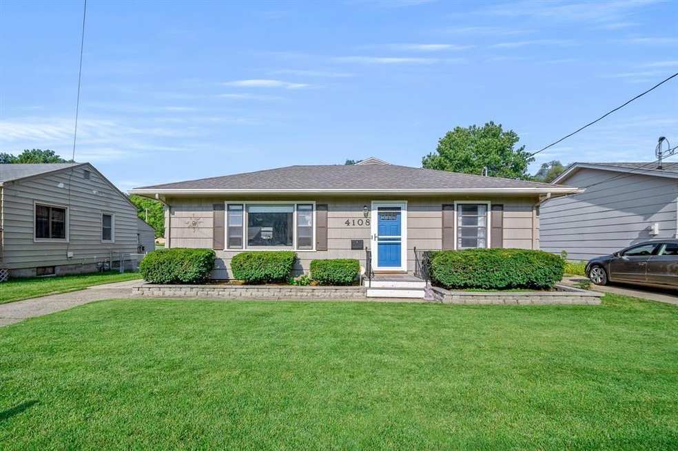 4108 Columbia St, Des Moines, IA 50313 - photo 1