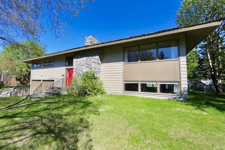 2637 Arlington Dr, Anchorage, AK 99517 - photo 1