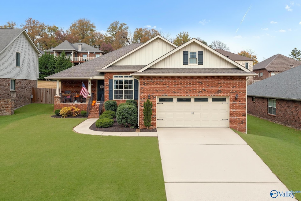 6813 Wintercrest Way SE, Owens Cross Roads, AL 35763 - photo 1