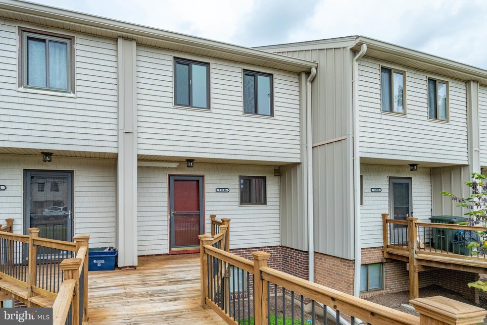 15246 Coachman Terrace unit 423, Woodbridge, VA 22191 - photo 1