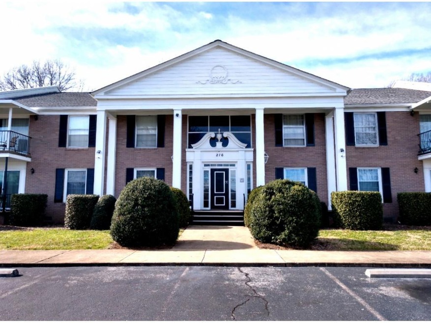 216 University Pkwy unit 8W, Johnson City, TN 37604 - photo 1