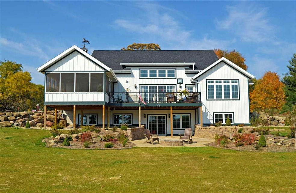 2085 S Fish Hatchery Rd, Fitchburg, WI 53575 - photo 1