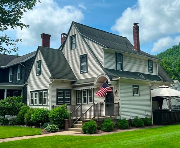 114 W 4th St, Emporium, PA 15834 - photo 1