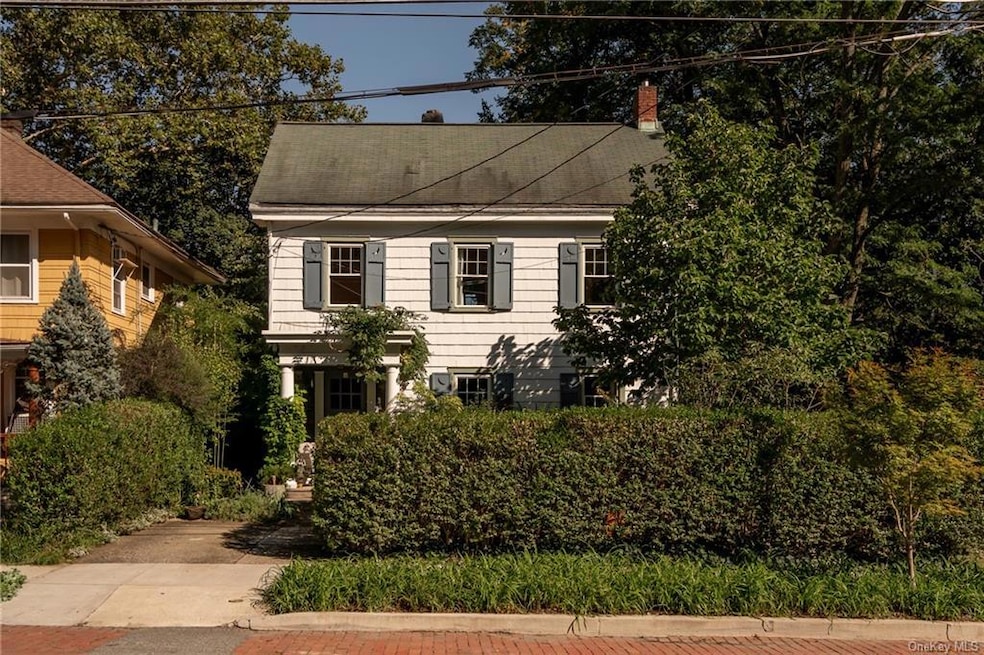 456 Liberty St, Newburgh, NY 12550 - photo 1