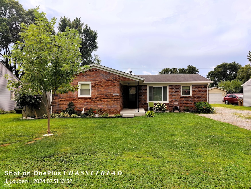 3113 15th St, Columbus, IN 47201 - photo 1