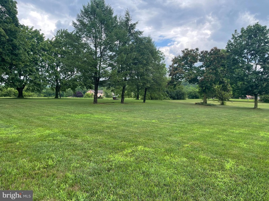 0 Town Dr unit PAFL2014678, Saint Thomas, PA 17252 - photo 1