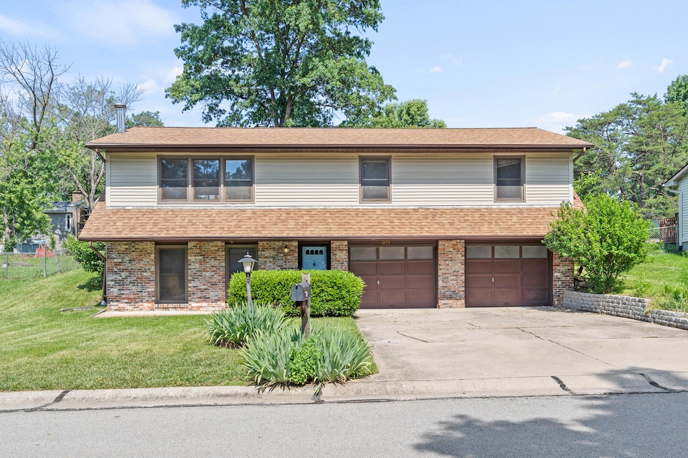 1293 S Pecos Ave-1