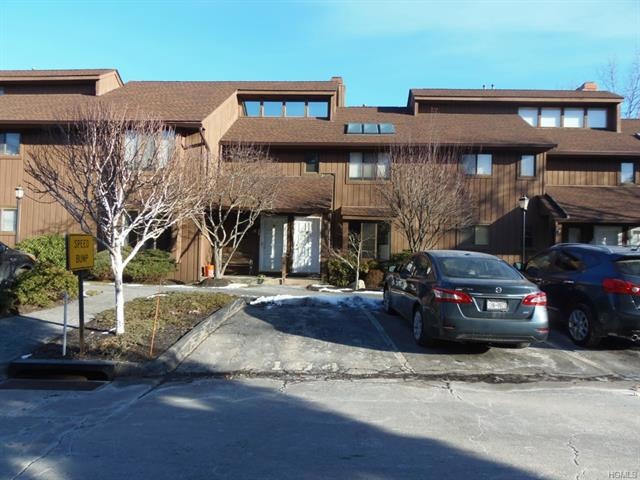 21 Old Farm Ln, Mohegan Lake, NY 10547 - photo 1