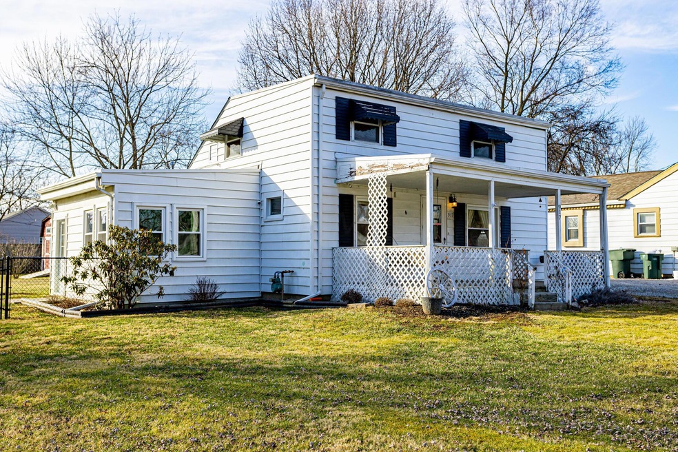 917 whitethorn Ave Columbus, ohio 43223_