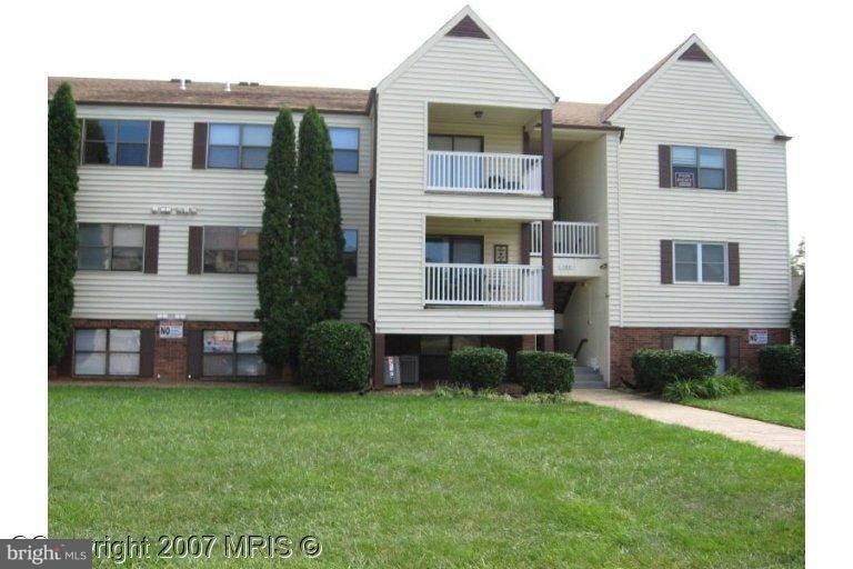 100 Chesterfield Ln unit 102, Stafford, VA 22556 - photo 1