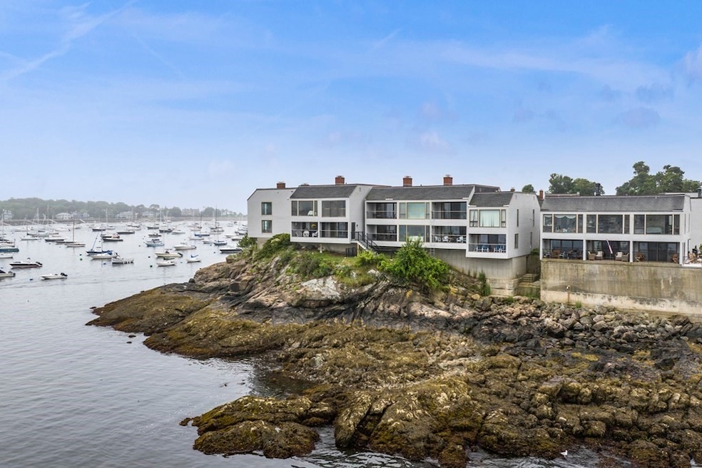 17 Skinner's Path unit 17, Marblehead, MA 01945 - photo 1