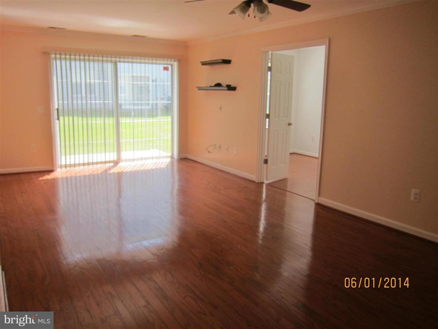 1124 Huntmaster Terrace NE unit 101, Leesburg, VA 20176 - photo 1