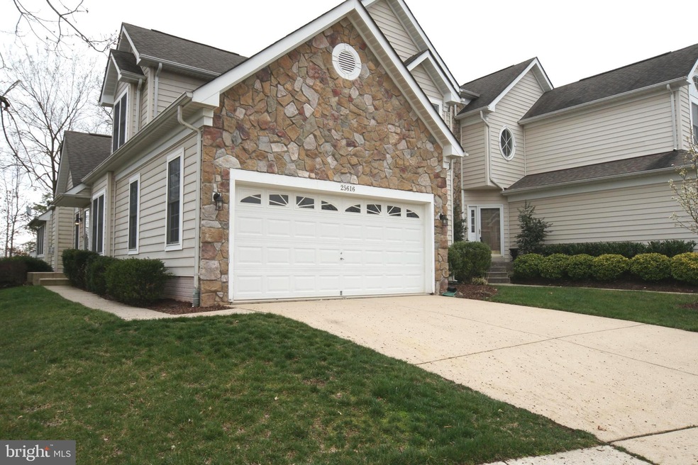25616 Creek Run Terrace, Chantilly, VA 20152 - photo 1