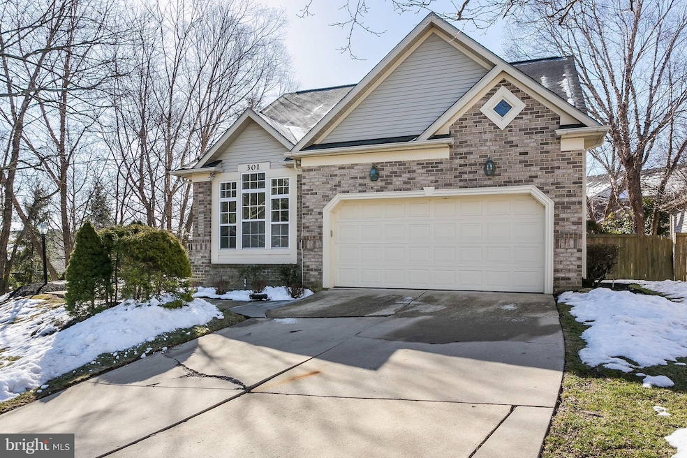 301 Chalk Hill Dr, Pikesville, MD 21208 - photo 1
