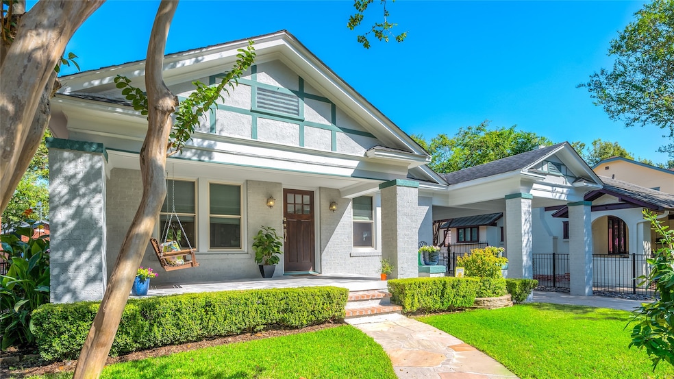 1644 Harold St, Houston, TX 77006 - photo 1